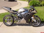 3moto-Yamaha-R1-tuning.jpg