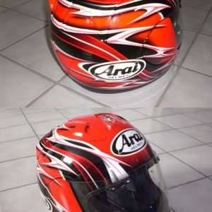 Helm
Arai RX-7 Corsair im Randy Design