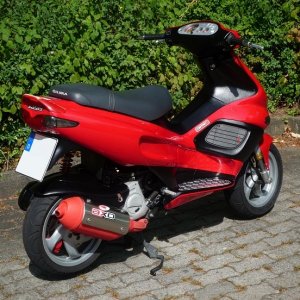 Runner 180 FXR (2-Takt-Turbo-Rakete)