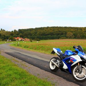 GSX R 1000 K7   13