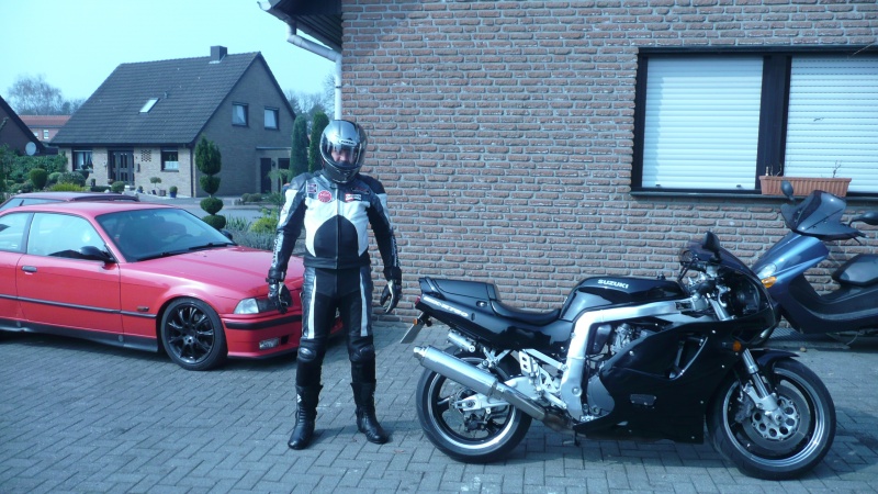 man auf dem bild sieht man gleich alles fahrbares was ich besitze